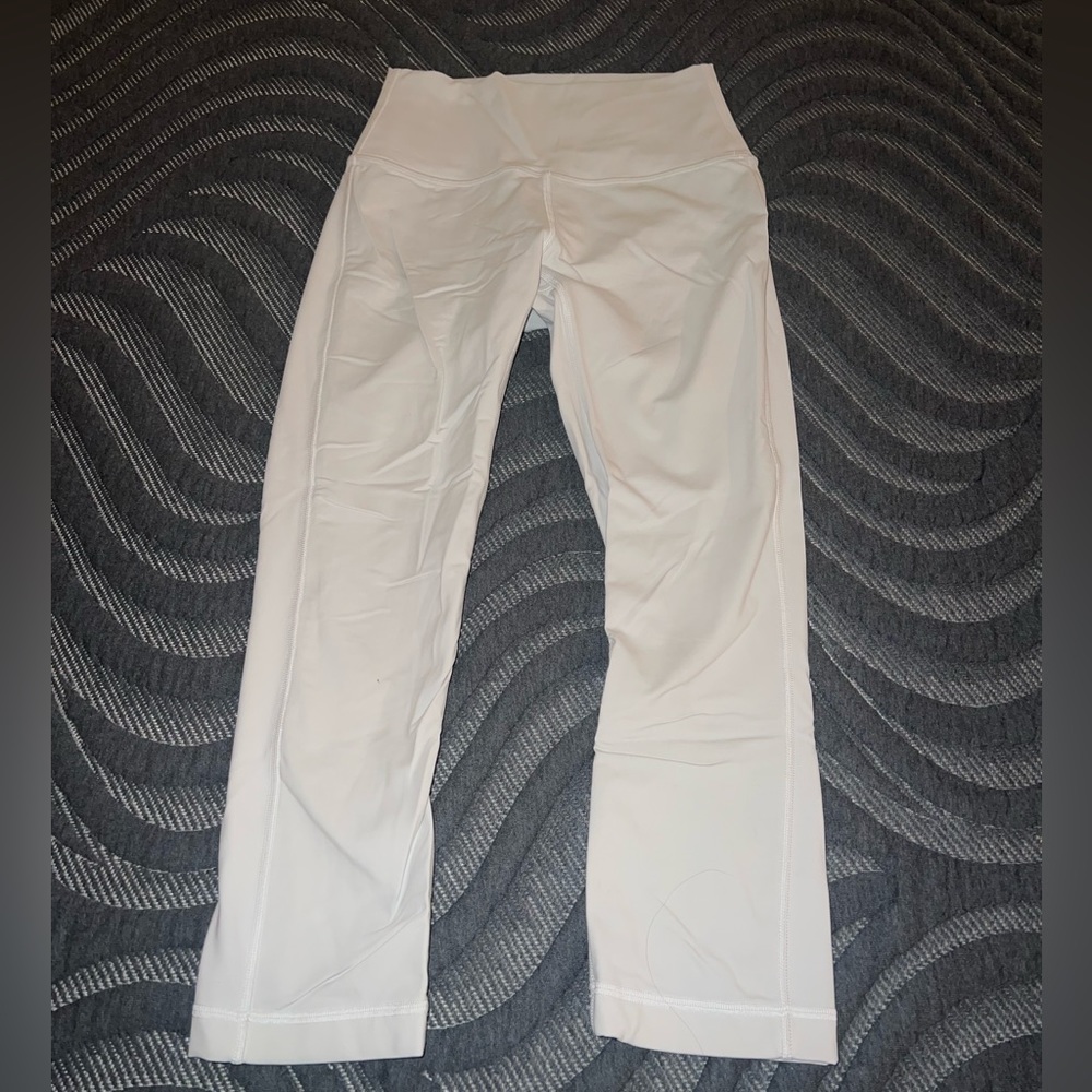 Lululemon Wunder Under leggings
